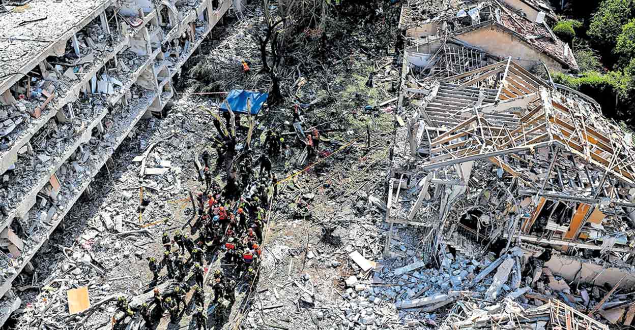 iran-missil-attack-israel.jpg