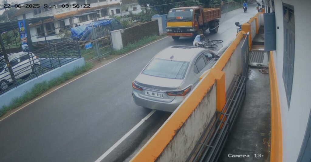kannur-accident.jpg