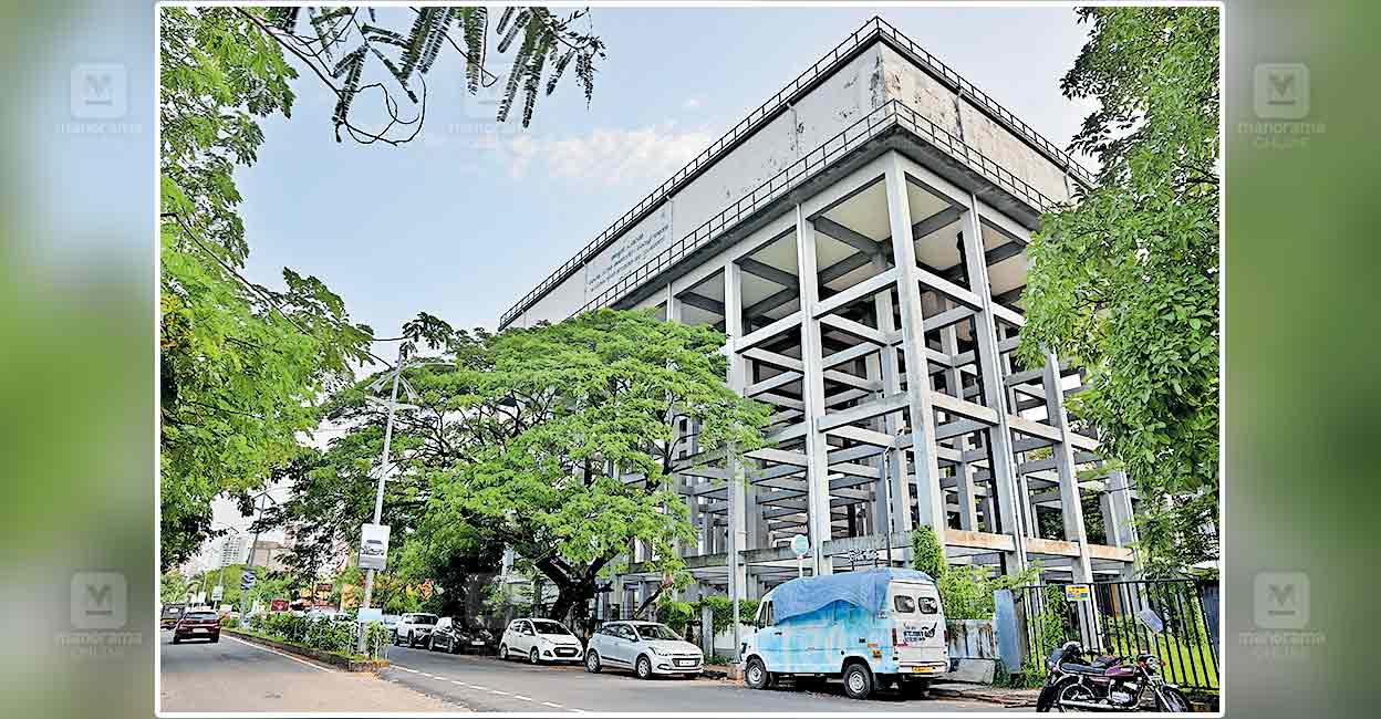 kochi-water-authority-tank.jpg