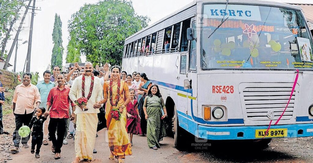ksrtc-driver-marries-passenger-1.jpg