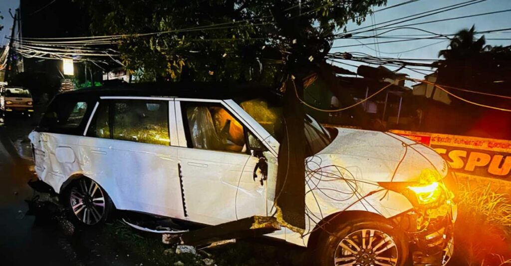luxury-car-accident.jpg