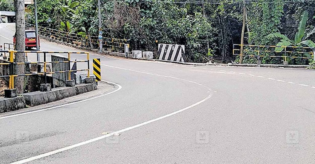 mallapally-road.jpg