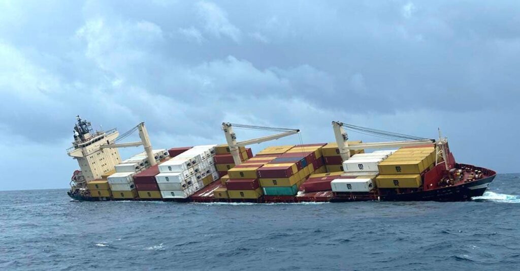 msc-elsa3-ship-wrck-main.jpg