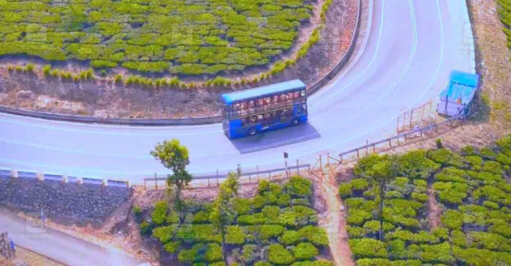 munnar-double-decker.jpg