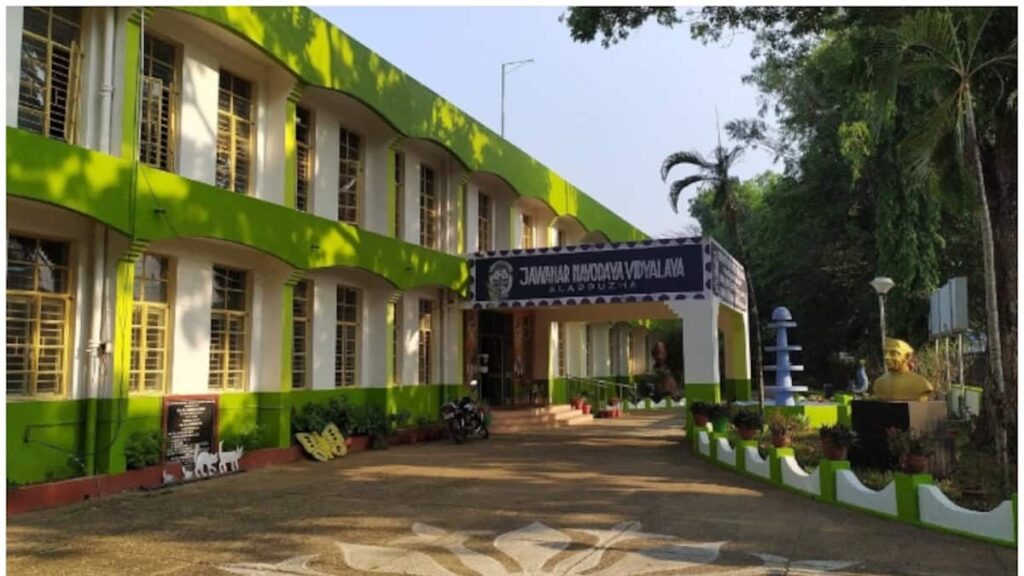 navodhaya-1749623154648_1200x675xt.jpg