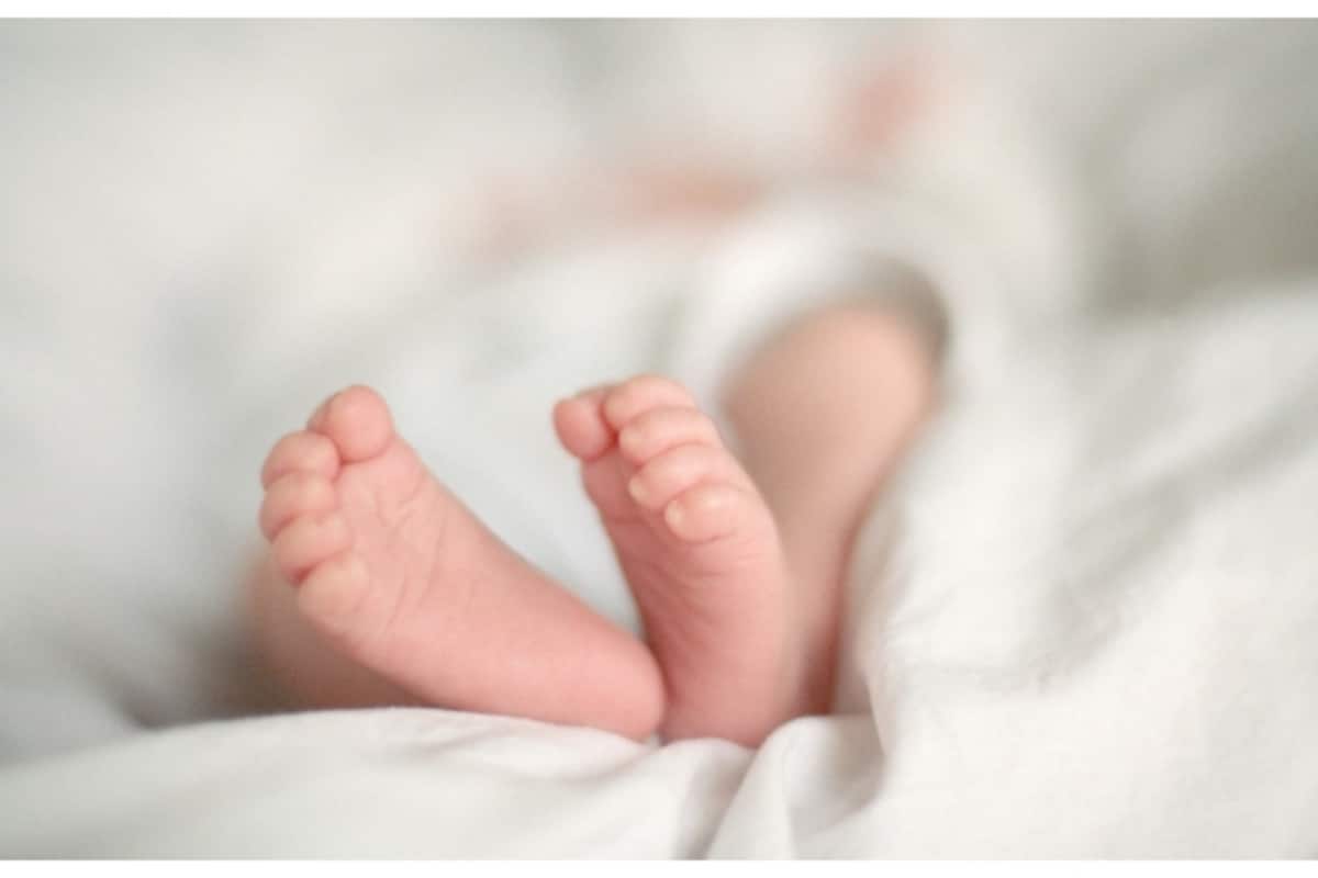 new-born-baby_1200x800xt.jpg