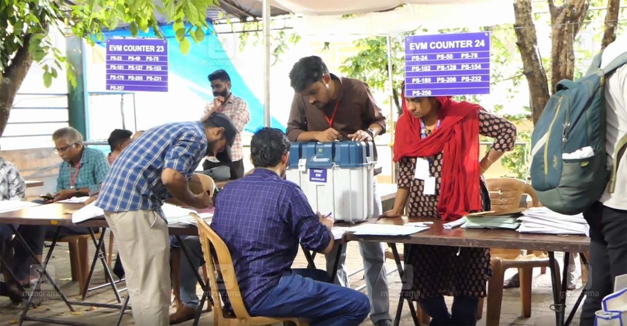 polling-booth-nilambur.jpg