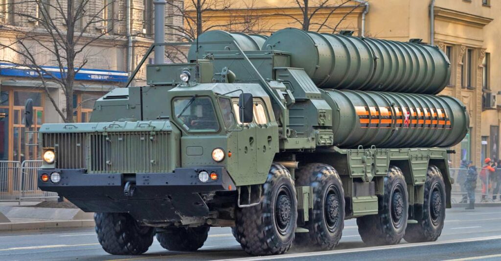 s-400-triumph-india-2.jpg