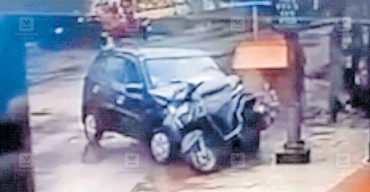 thiruvananthapuram-road-accident-cctv-footage.jpg
