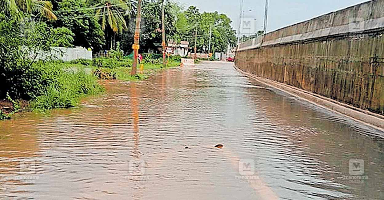 thrissur-water-logging.jpg