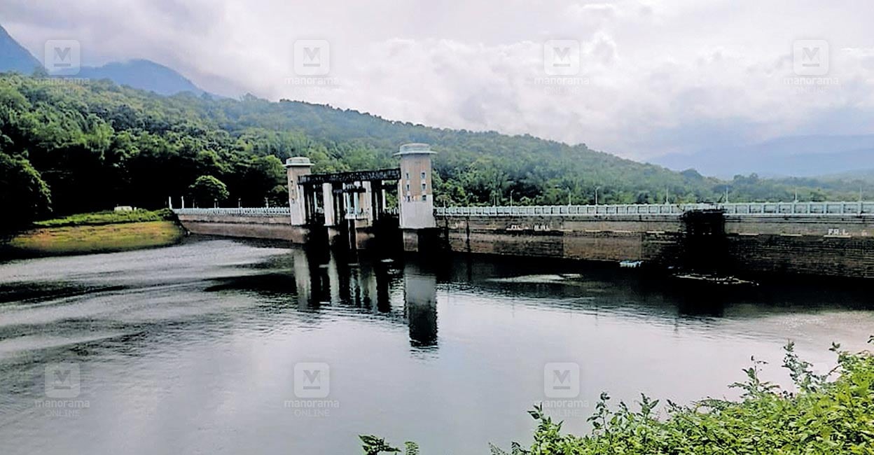 Parambikulam-Dam-.jpg