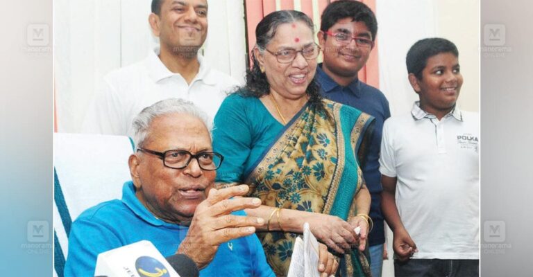 achuthanandan-family.jpg
