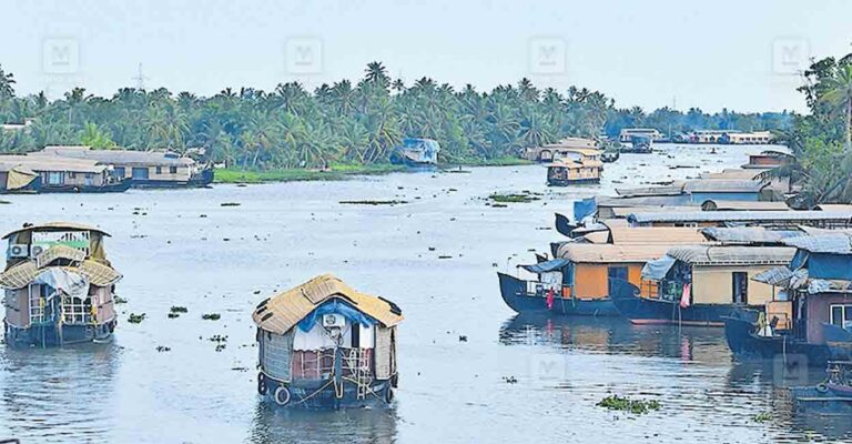 alappuzha-houseboat.jpg