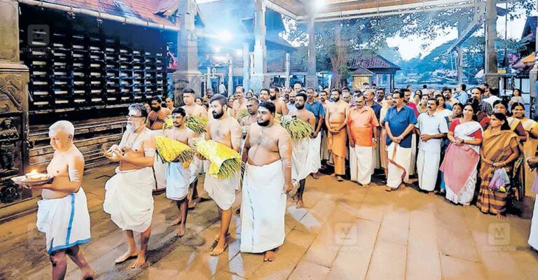 amabalapuzha-temple.jpg