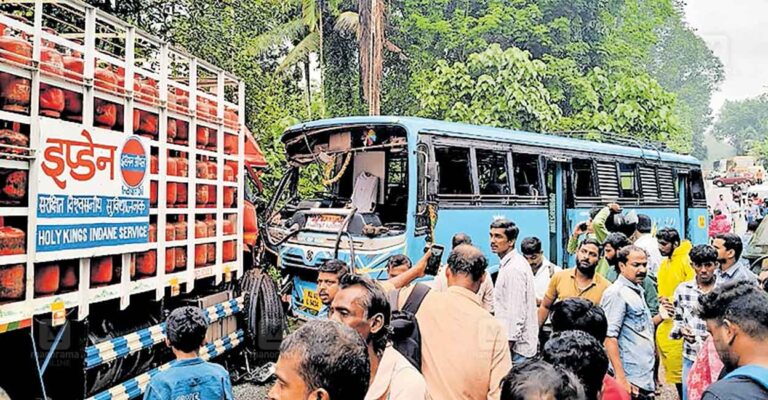 ayankara-bus-accident.jpg