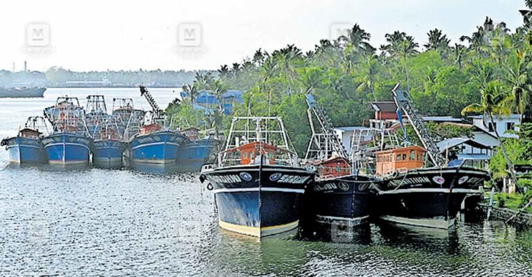 azhikode-habour.jpg