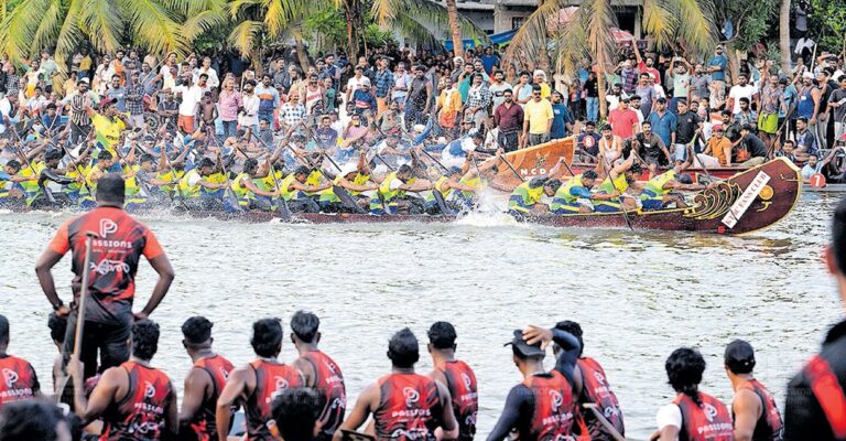 champakulam-boat-race-victory.jpg