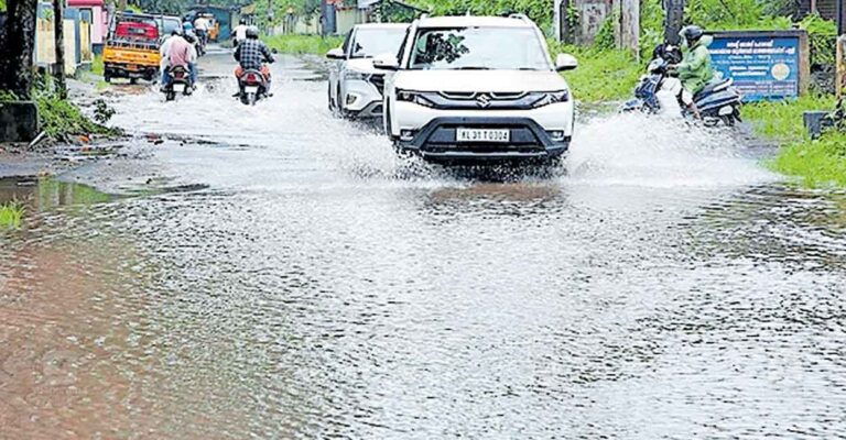 chennithala-road.jpg