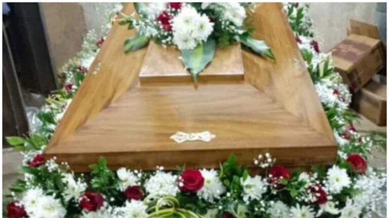 coffin-1752360135314_1280x720xt.jpg