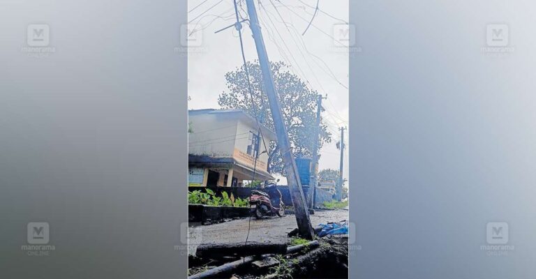 electric-post-damage.jpg