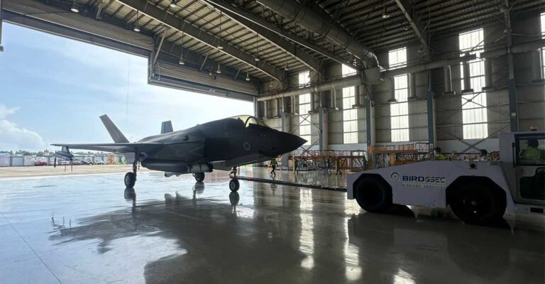 f35-b.jpg
