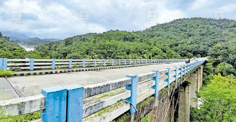 idukki-adimali-bridge.jpg