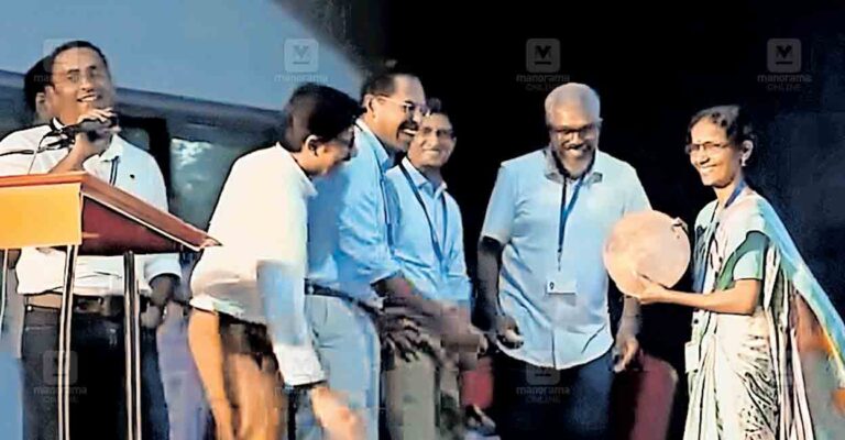 idukki-old-school-students-meeting.jpg
