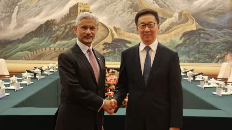 jaishankar-met-china-vp-han-zheng-140946951-16x9-1752477103296_1280x720xt.jpg
