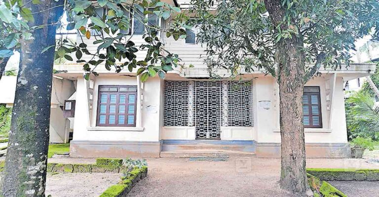 k-r-gowriamma-house.jpg
