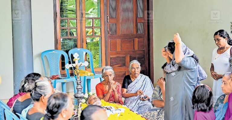 kerala-family-tragedy-son-abandons-fathers-body.jpg