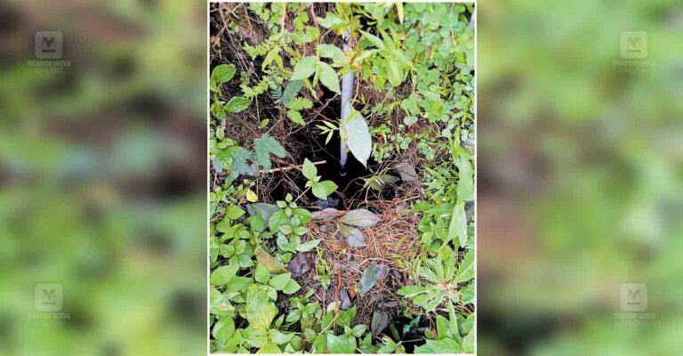 kollam-ditch-pipe-burst.jpg