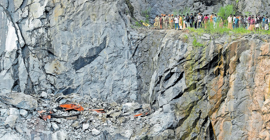 konni-quarry-accident-protests.jpg