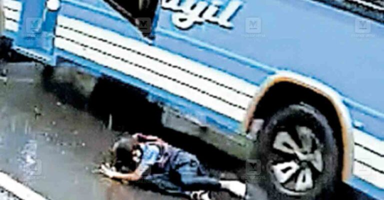 kottayam-accident-student.jpg