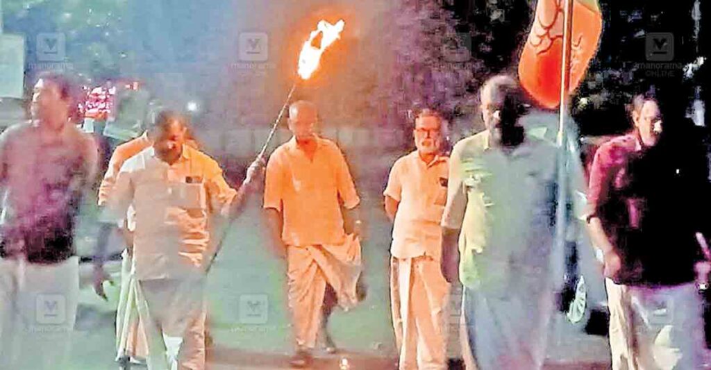 kottayam-ksrtc-service-issue-bjp-rali.jpg