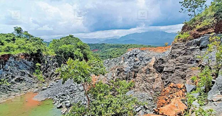 kozhikode-aroor-neelampara-quarry.jpg