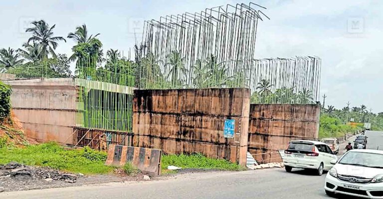 kozhikode-chorode-underpass-work-stopped.jpg