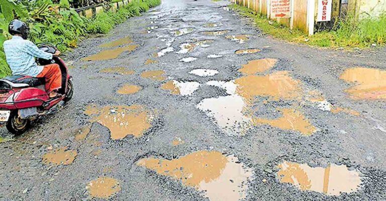 ktm-iranjal-road-potholes.jpg