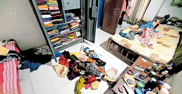 ktm-parathodu-home-theft.jpg