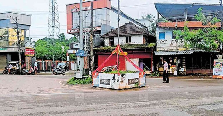 kutanadu-road-issue.jpg