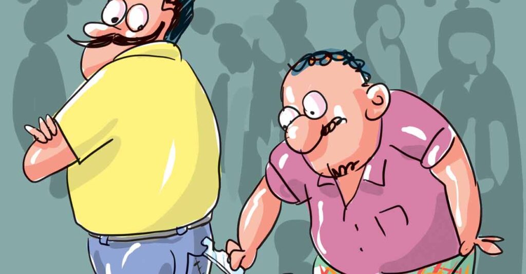 malappuram-tanur-pick-pocket-arrested.jpg
