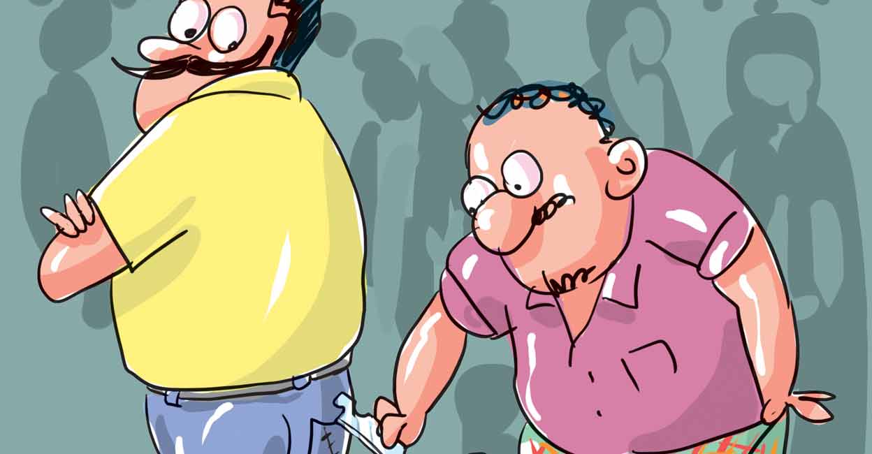 malappuram-tanur-pick-pocket-arrested.jpg