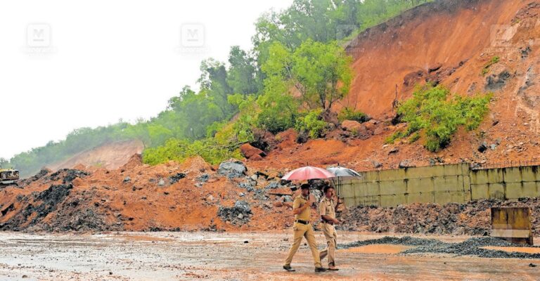 national-highway-cheruvathur-veeramala-kunnu-landslide-1.jpg
