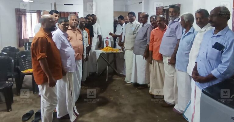 oommen-chandy-commemoration-kodumon-1.jpg
