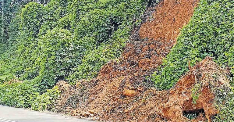 palode-landslide-threat.jpg