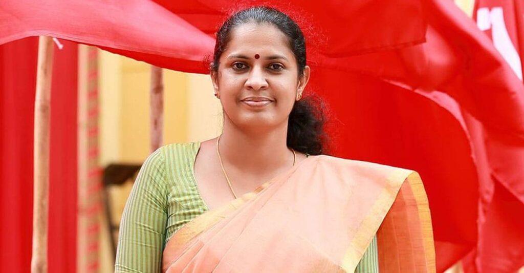 pp-divya-kannur-main-court.jpg