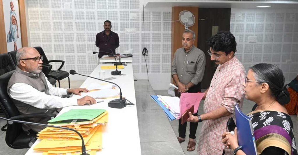 rti-sitting.jpg