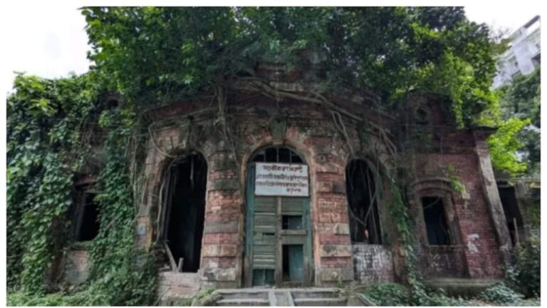 satyajit-ray-s-ancestral-home-in-dhaka-1752600198609_1280x720xt.jpg