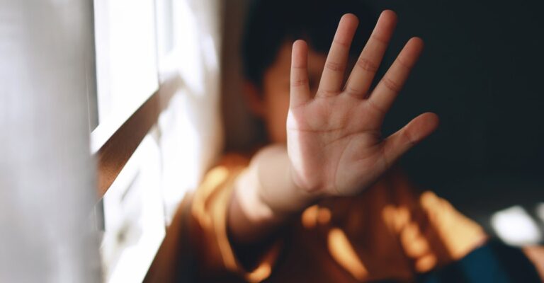 saudi-arabia-executes-man-for-child-abduction-and-torture-child-abuse.jpg
