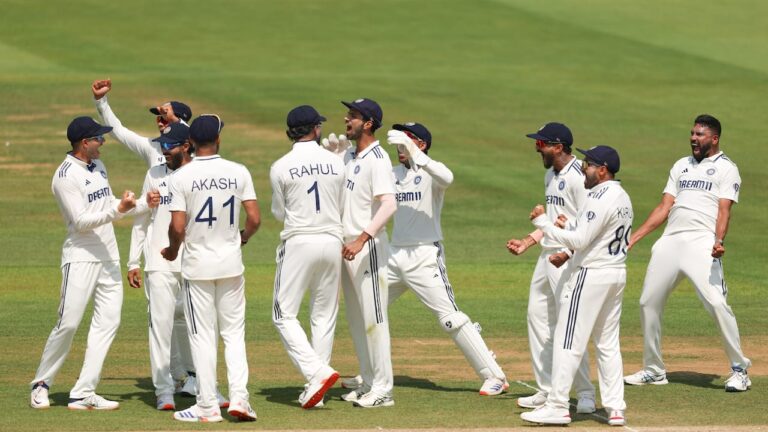 siraj-team-india-1752413677307_1280x720xt.jpg