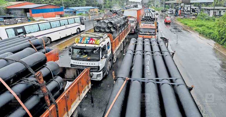 thrissur-pippe-lorry.jpg